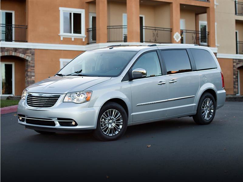 Used 2011 Chrysler Town & Country Touring-L w/ Entertainment Group #2 FWD image 1