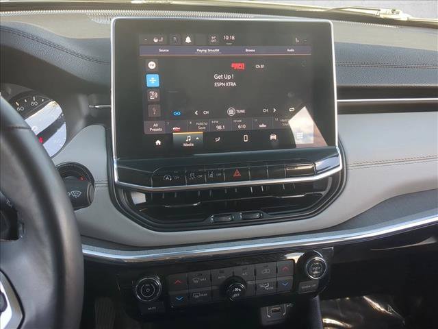Used 2022 Jeep Compass Limited w/ Sun and Sound Group AWD/4WD image 11