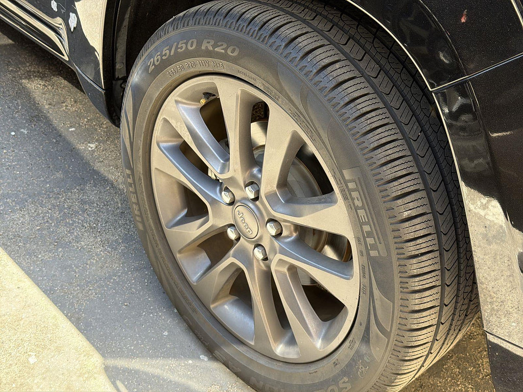Used 2019 Jeep Grand Cherokee High Altitude RWD image 5