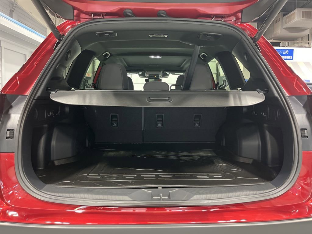 Used 2026 Subaru Forester Premium AWD/4WD image 32