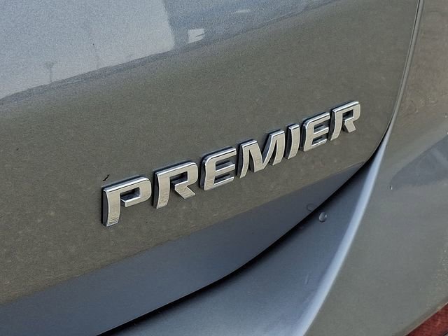 Used 2024 Chevrolet Equinox Premier FWD image 30