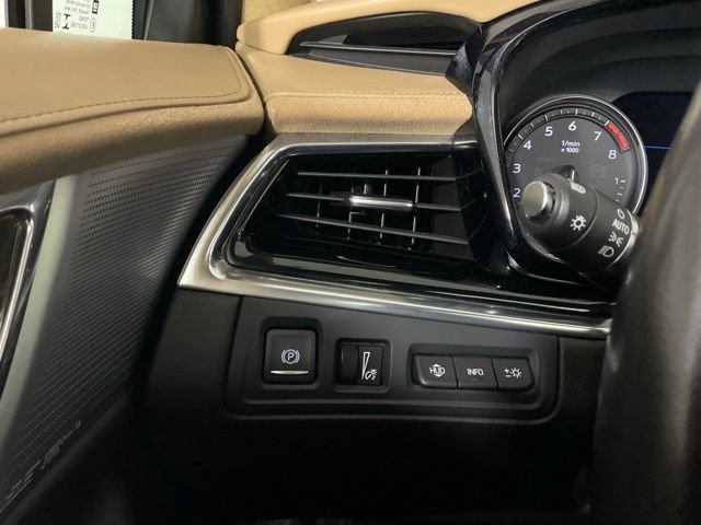 Used 2020 Cadillac XT6 Premium Luxury w/ Platinum Package AWD/4WD image 21