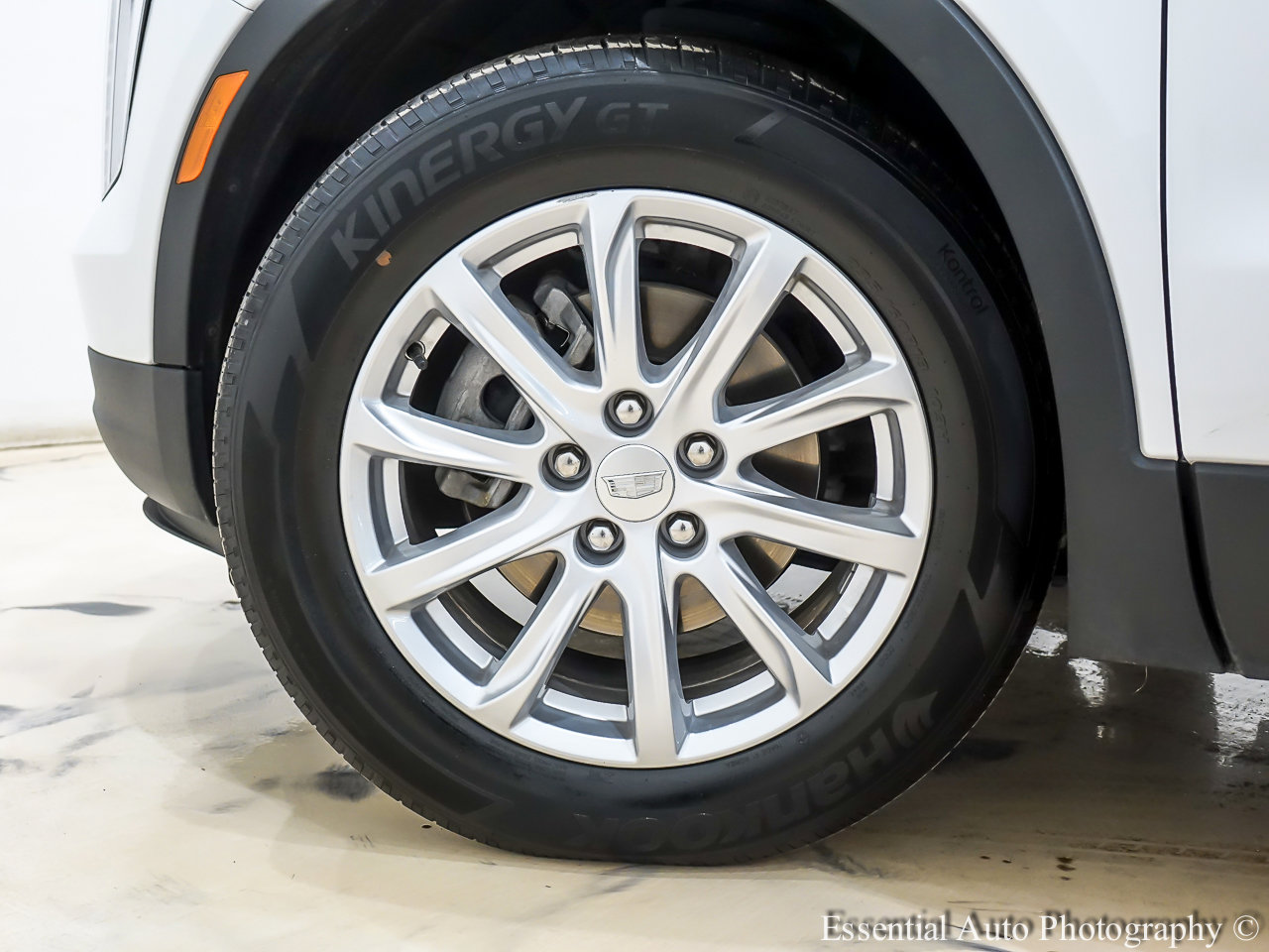 Used 2023 Cadillac XT4 Luxury image 12