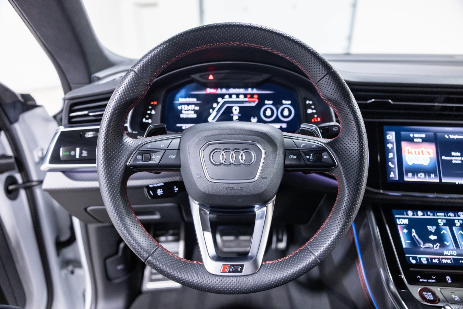 Used 2024 Audi RS Q8 AWD/4WD image 41