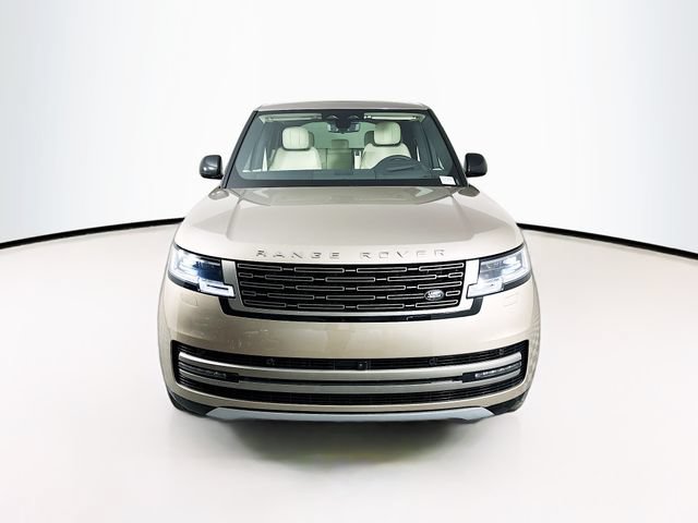 New 2026 Land Rover Range Rover Long Wheelbase SE AWD/4WD image 2