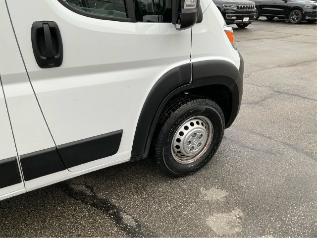 Used 2026 RAM ProMaster 2500 w/ Convenience Group FWD image 18