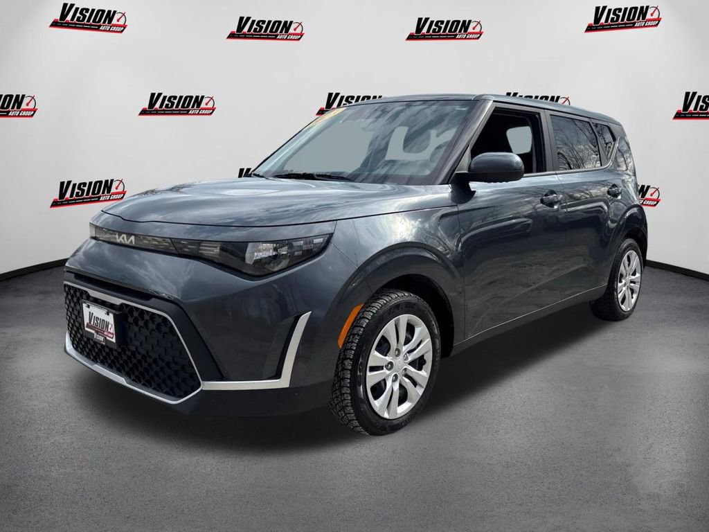 Certified 2023 Kia Soul LX