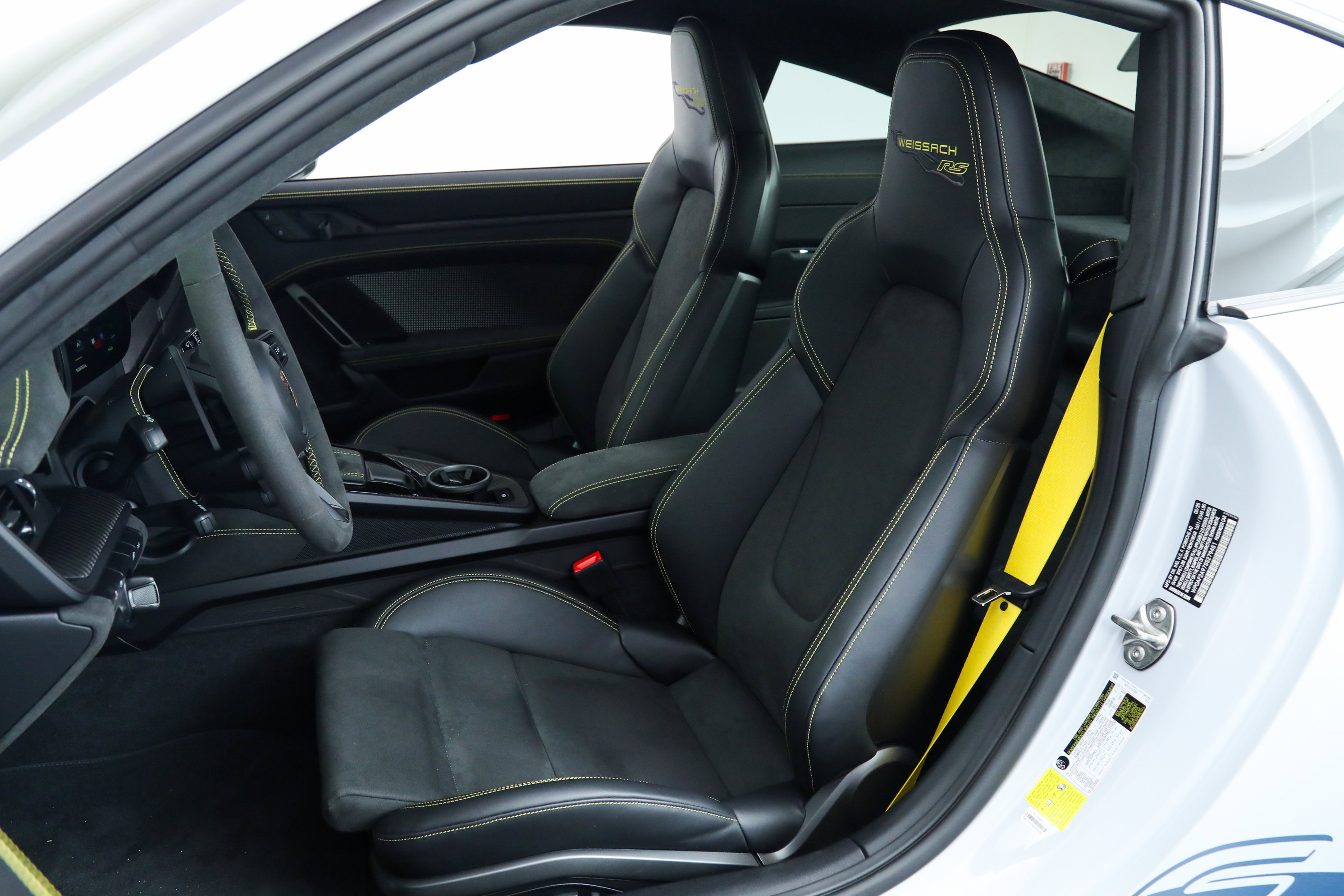 Used 2025 Porsche 911 GT3 RS image 26