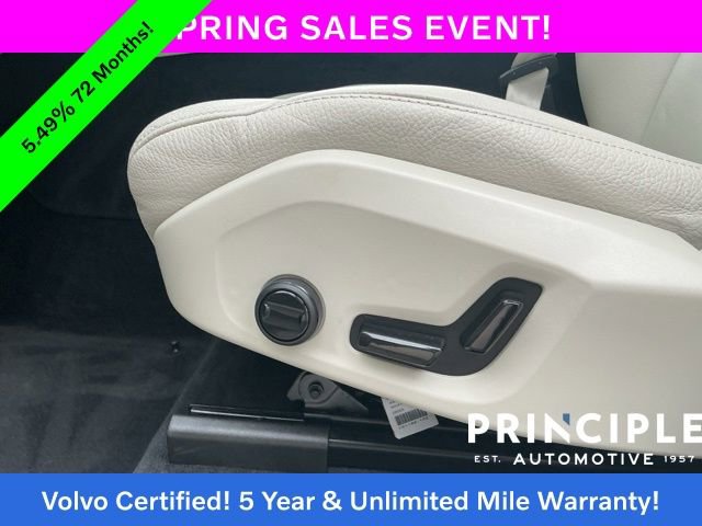Certified 2024 Volvo XC60 B5 Plus image 33
