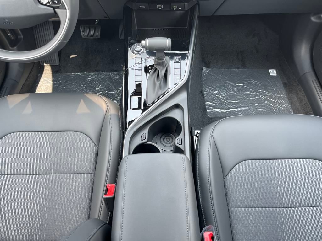 New 2025 Kia Niro EX image 31