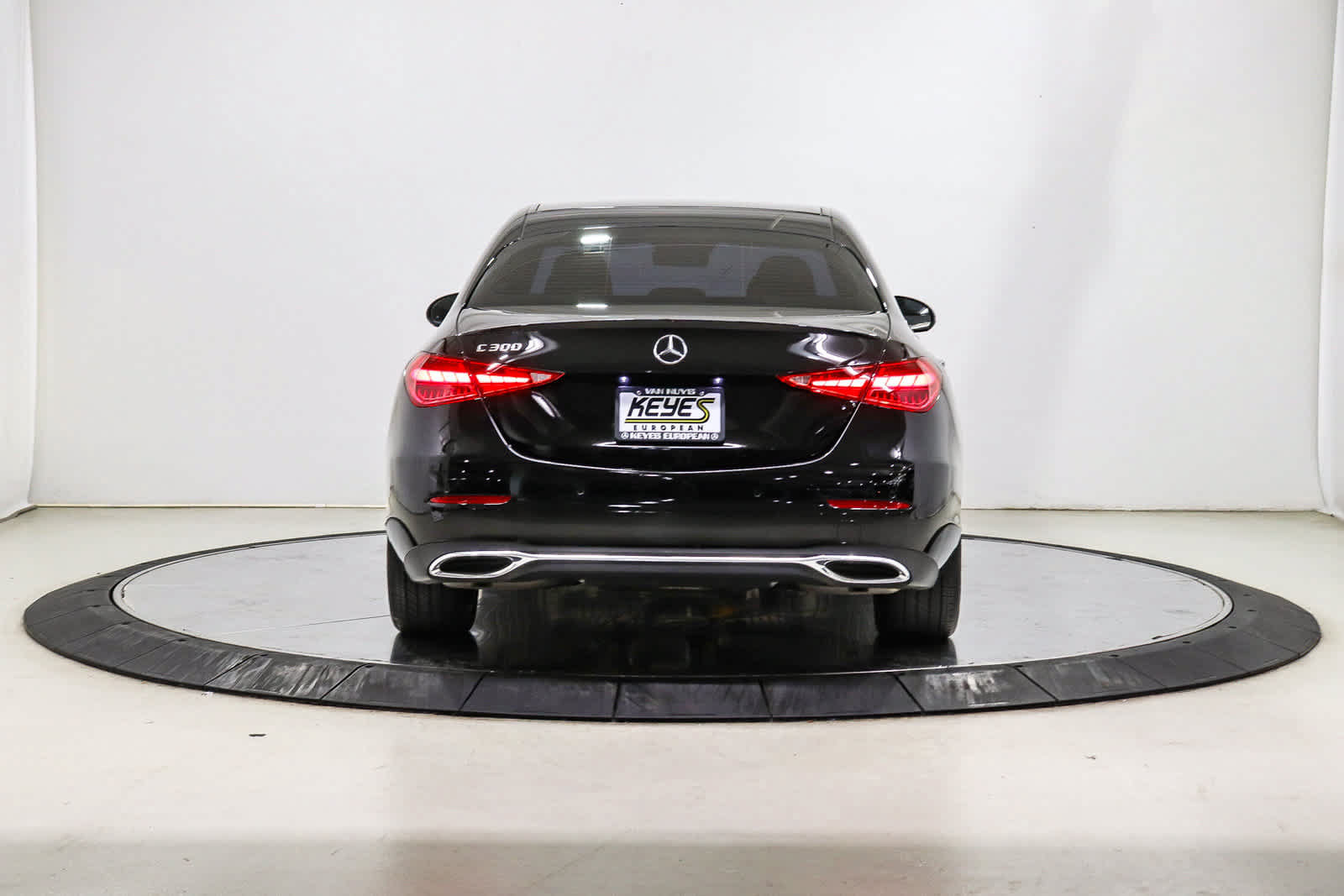 Certified 2024 Mercedes-Benz C 300 Sedan image 3