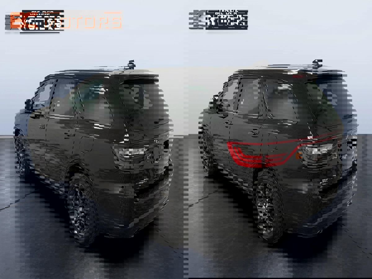 Used 2015 Dodge Durango R/T image 4