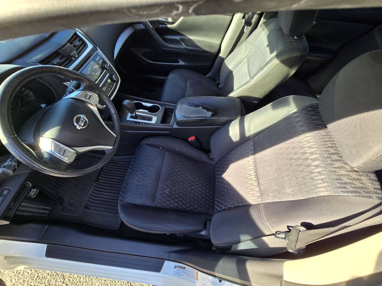 Used 2016 Nissan Altima 2.5 SV FWD image 19