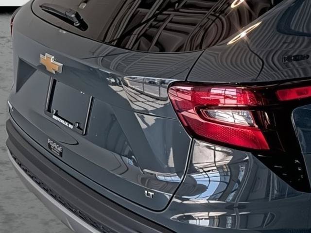 New 2026 Chevrolet Trax LT w/ LT Convenience Package FWD image 13
