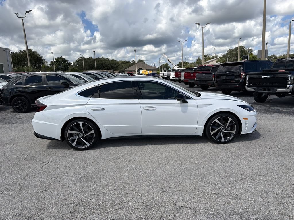 Used 2022 Hyundai Sonata SEL Plus FWD image 3
