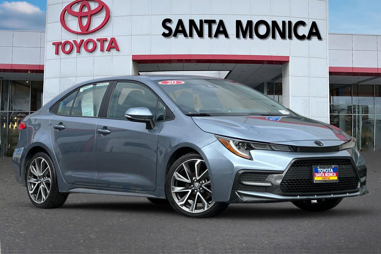 Used 2020 Toyota Corolla SE w/ Carpet Mat Package (TMS) FWD image 2