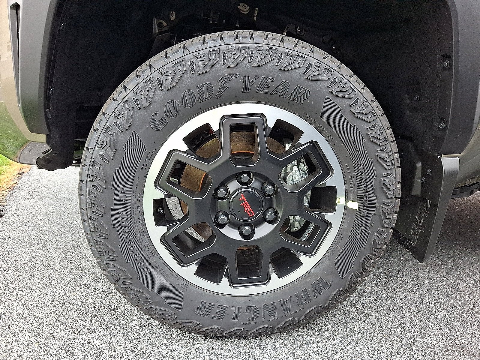New 2026 Toyota Tacoma TRD Off-Road w/ TRD Off Road Premium Package AWD/4WD image 4