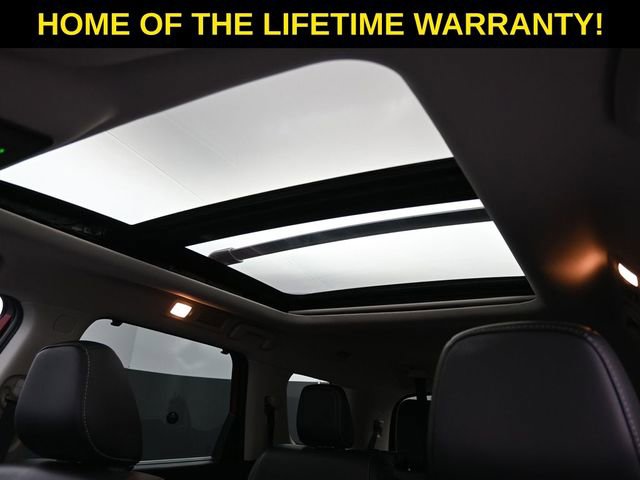 Used 2024 Nissan Pathfinder SL w/ SL Premium Package image 35