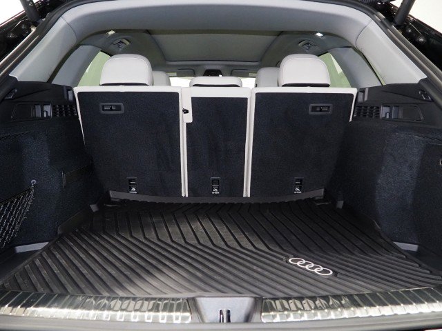 Used 2025 Audi Q5 2.0T Premium Plus AWD/4WD image 53