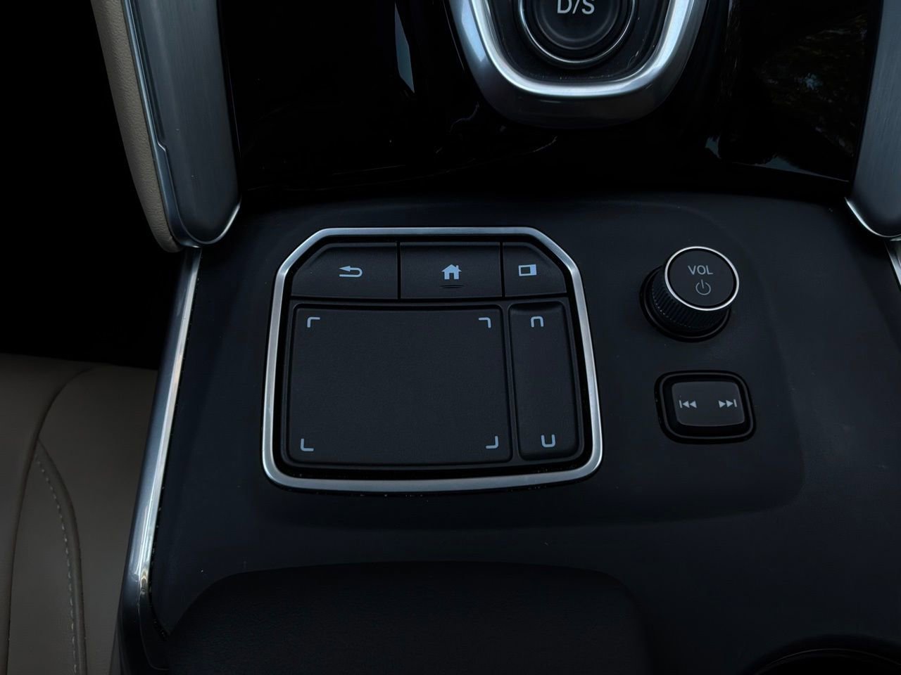 Used 2025 Acura TLX w/ Technology Package FWD image 24