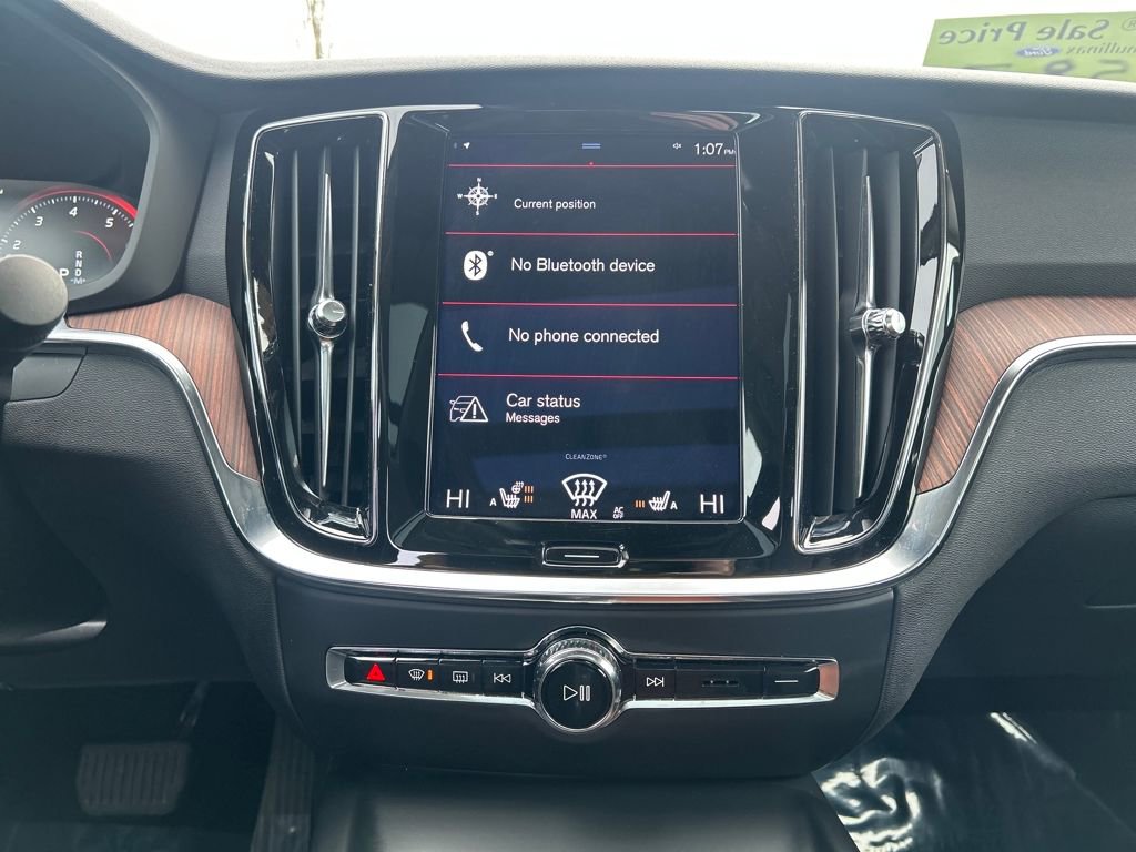 Used 2022 Volvo S60 B5 Momentum w/ Advanced Package image 27