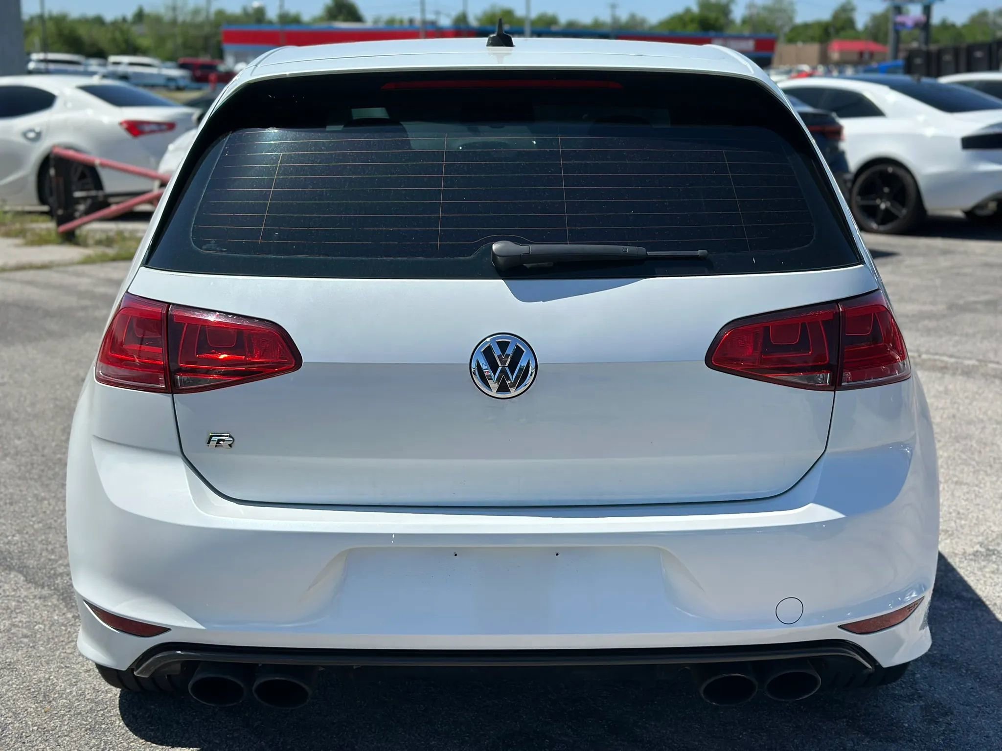 Used 2016 Volkswagen Golf R 4-Door AWD/4WD image 7