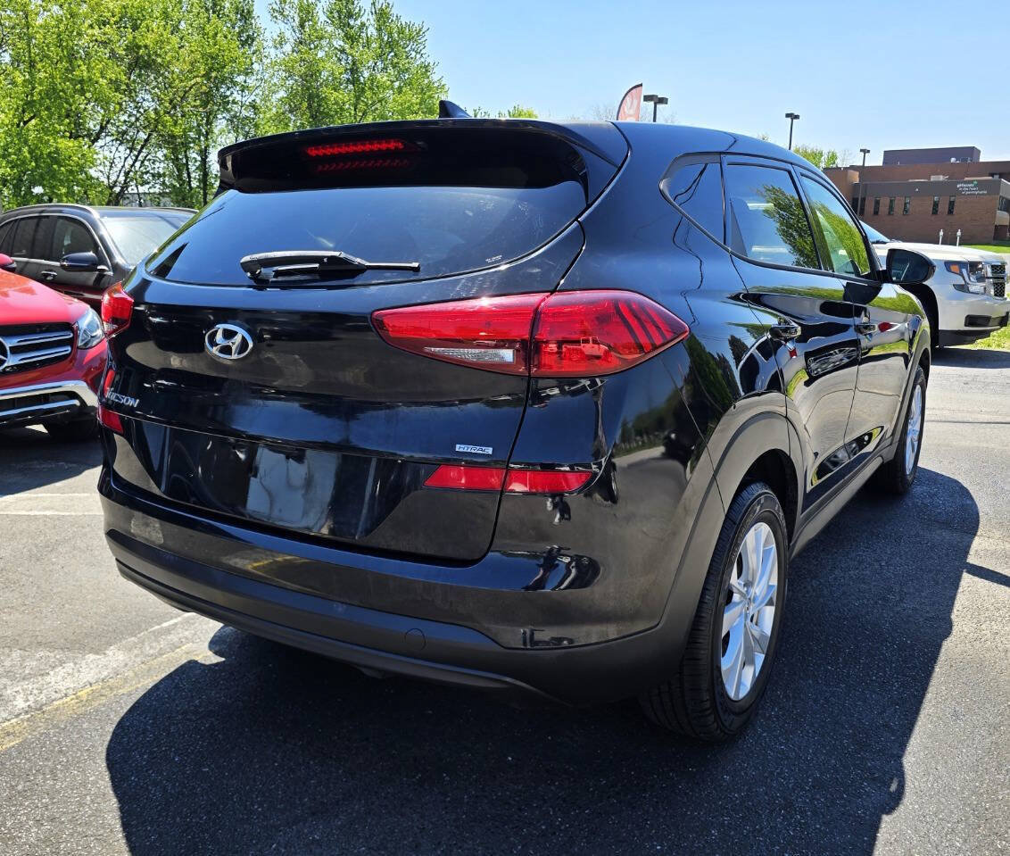 Used 2019 Hyundai Tucson SE AWD/4WD image 3