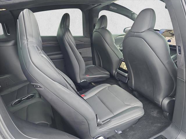 Used 2022 Tesla Model X image 11