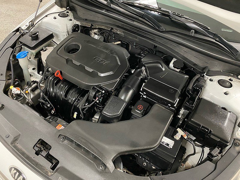 Used 2016 Kia Optima LX w/ Option Group 014 image 16