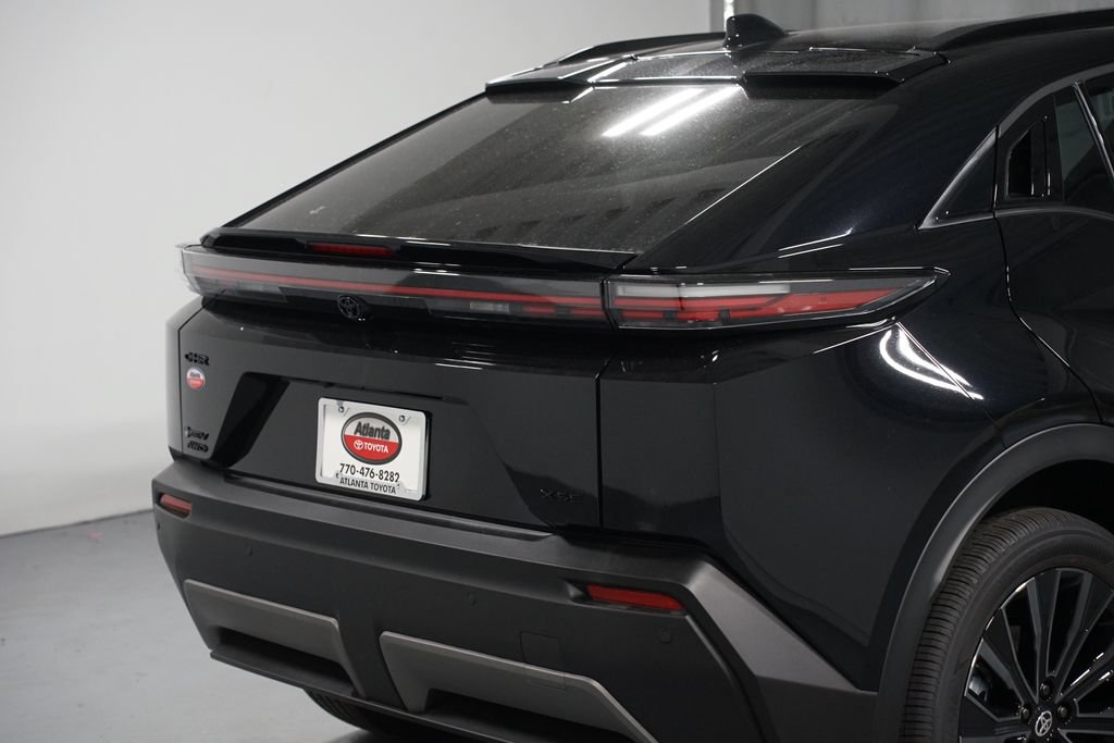 New 2026 Toyota C-HR AWD/4WD image 9