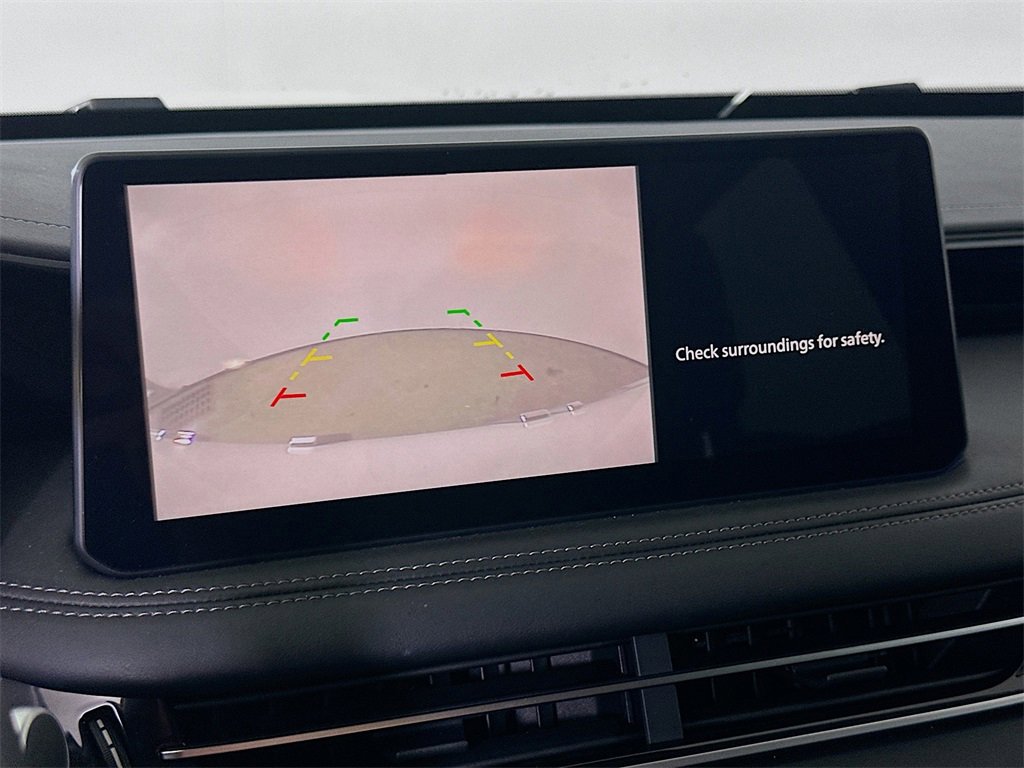 Used 2025 INFINITI QX60 Pure image 10