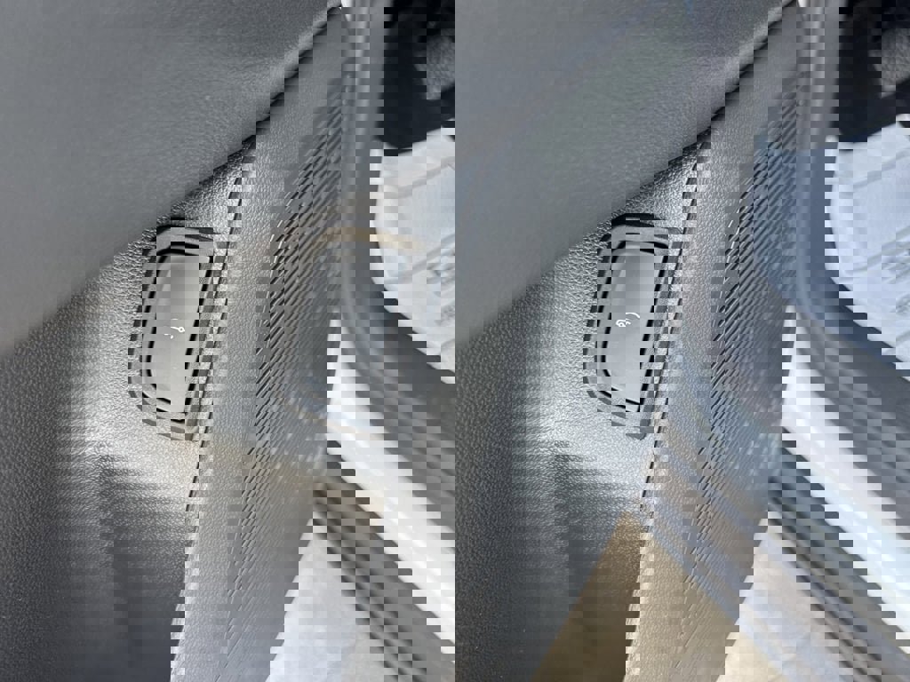 New 2026 Chevrolet Equinox ACTIV w/ Convenience Package III image 13