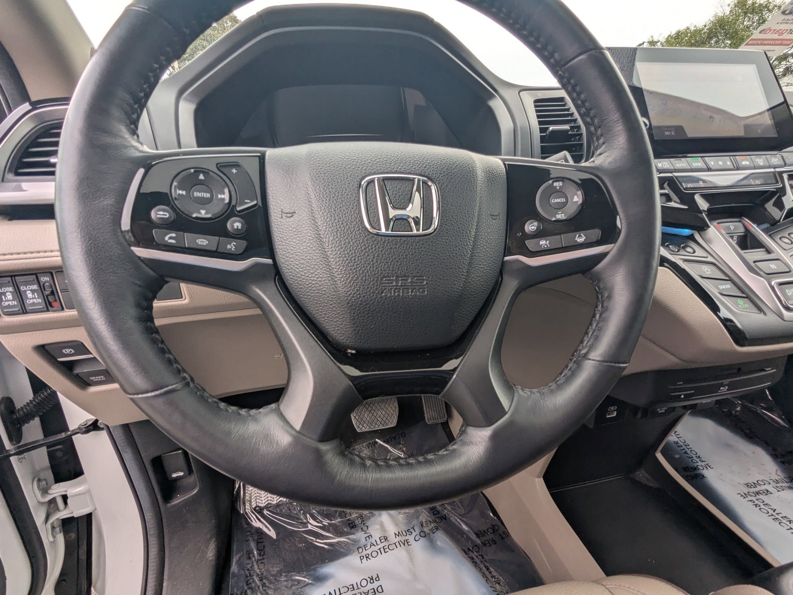 Used 2024 Honda Odyssey Elite image 23