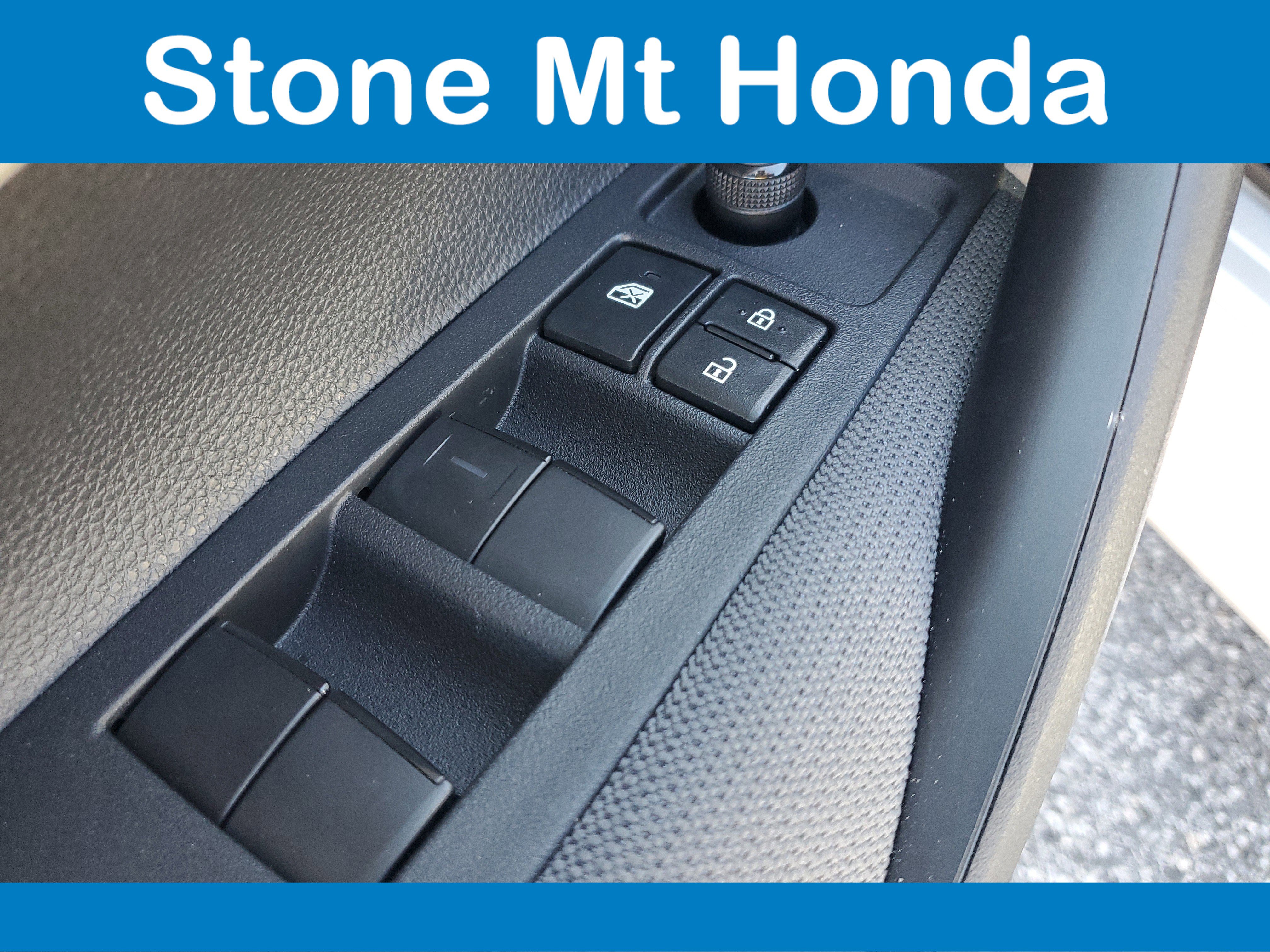 Used 2025 Toyota Corolla LE image 17