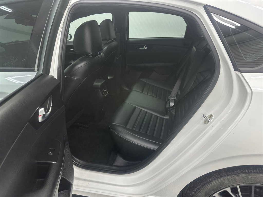 Used 2022 Kia Forte GT-Line w/ GT-Line Premium Package image 20