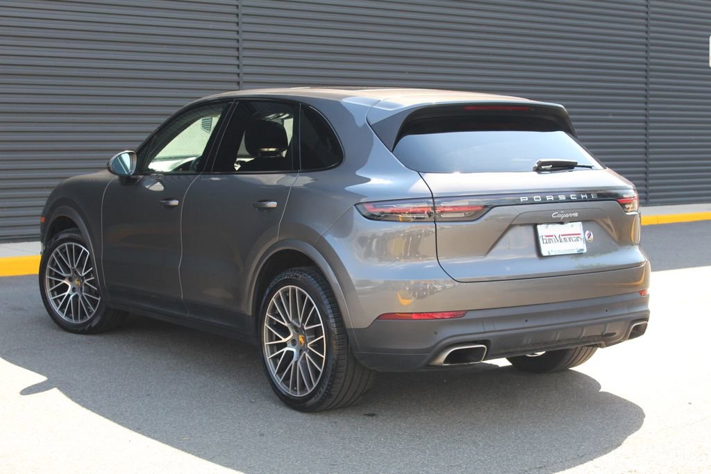 Used 2020 Porsche Cayenne AWD/4WD image 3