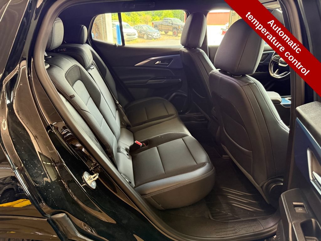 Used 2024 Chevrolet Equinox EV LT w/ Active Safety Package 3 FWD image 37