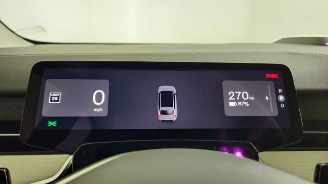 New 2026 Volvo EX90 Ultra AWD/4WD image 16