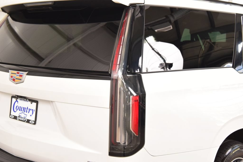 Used 2023 Cadillac Escalade ESV Sport Platinum AWD/4WD image 19
