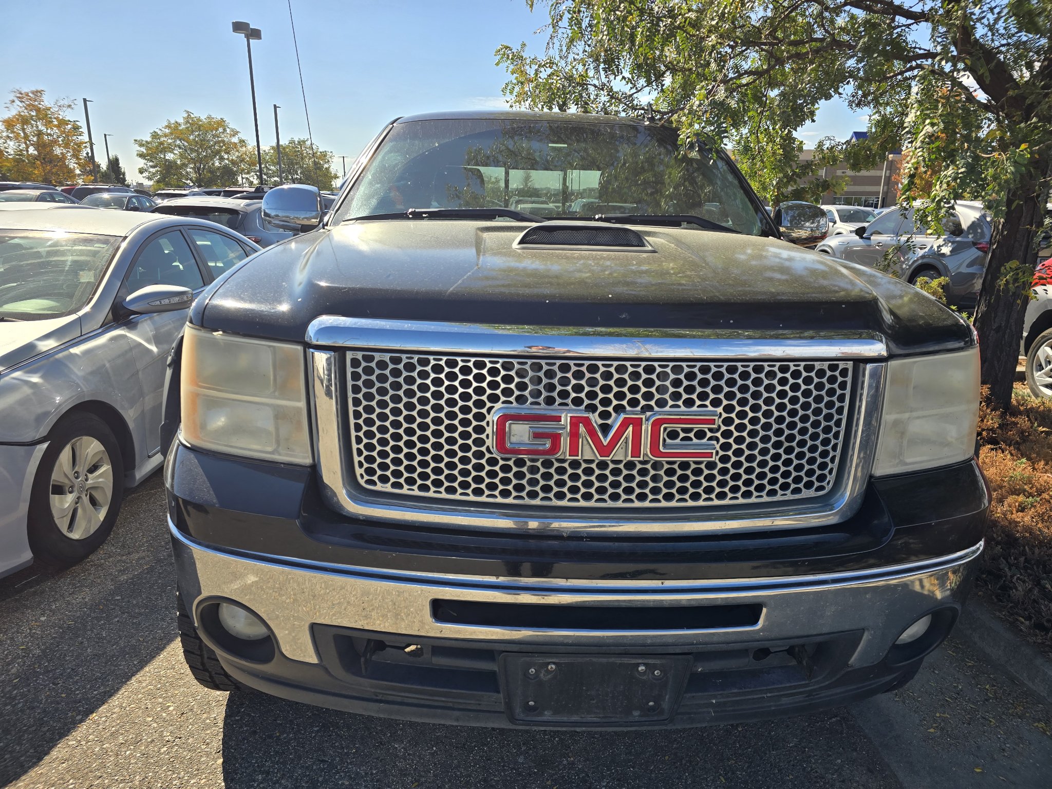 Used 2012 GMC Sierra 1500 SLT w/ All-Terrain Package AWD/4WD image 20