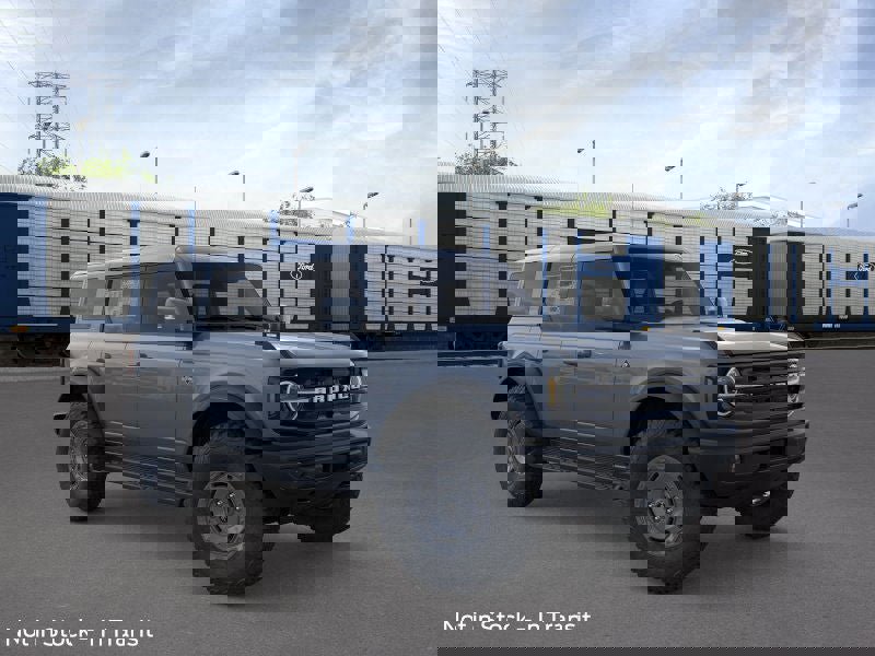 New 2025 Ford Bronco Outer Banks image 7