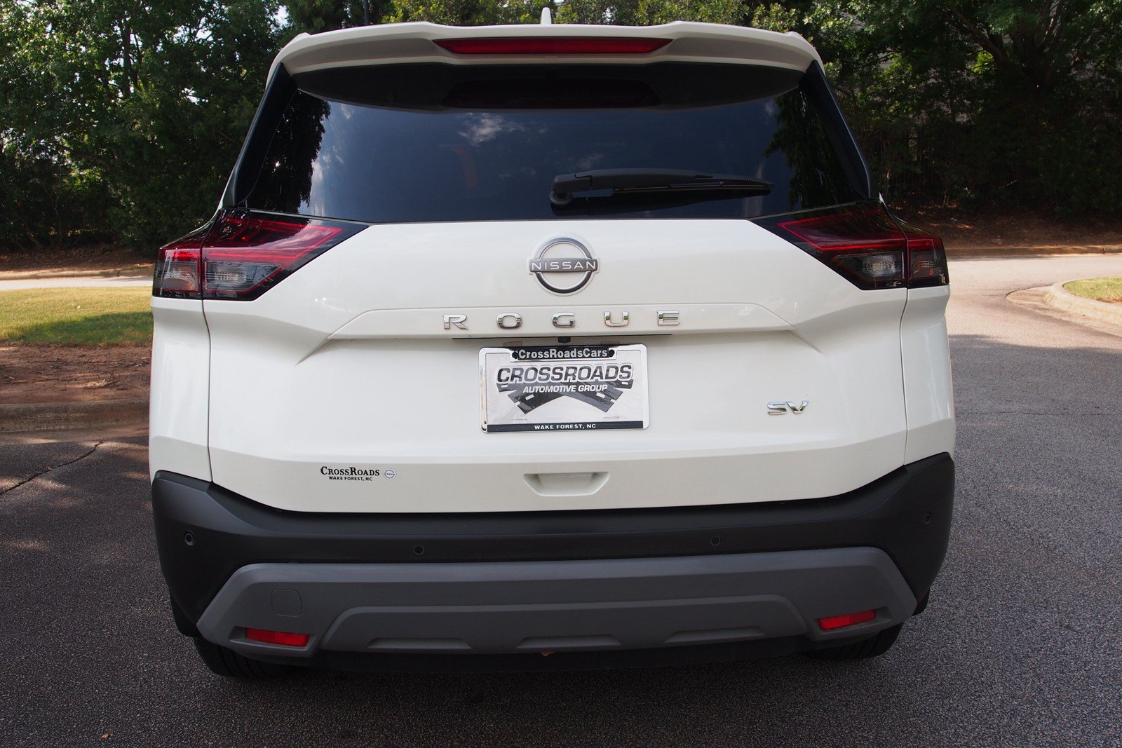Used 2023 Nissan Rogue SV w/ SV Premium B Package FWD image 6