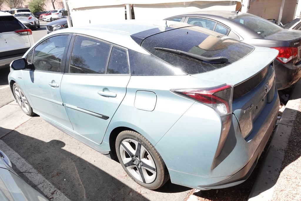 Certified 2016 Toyota Prius Three Touring FWD image 4