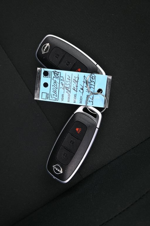 Used 2025 Nissan Kicks Play S image 39