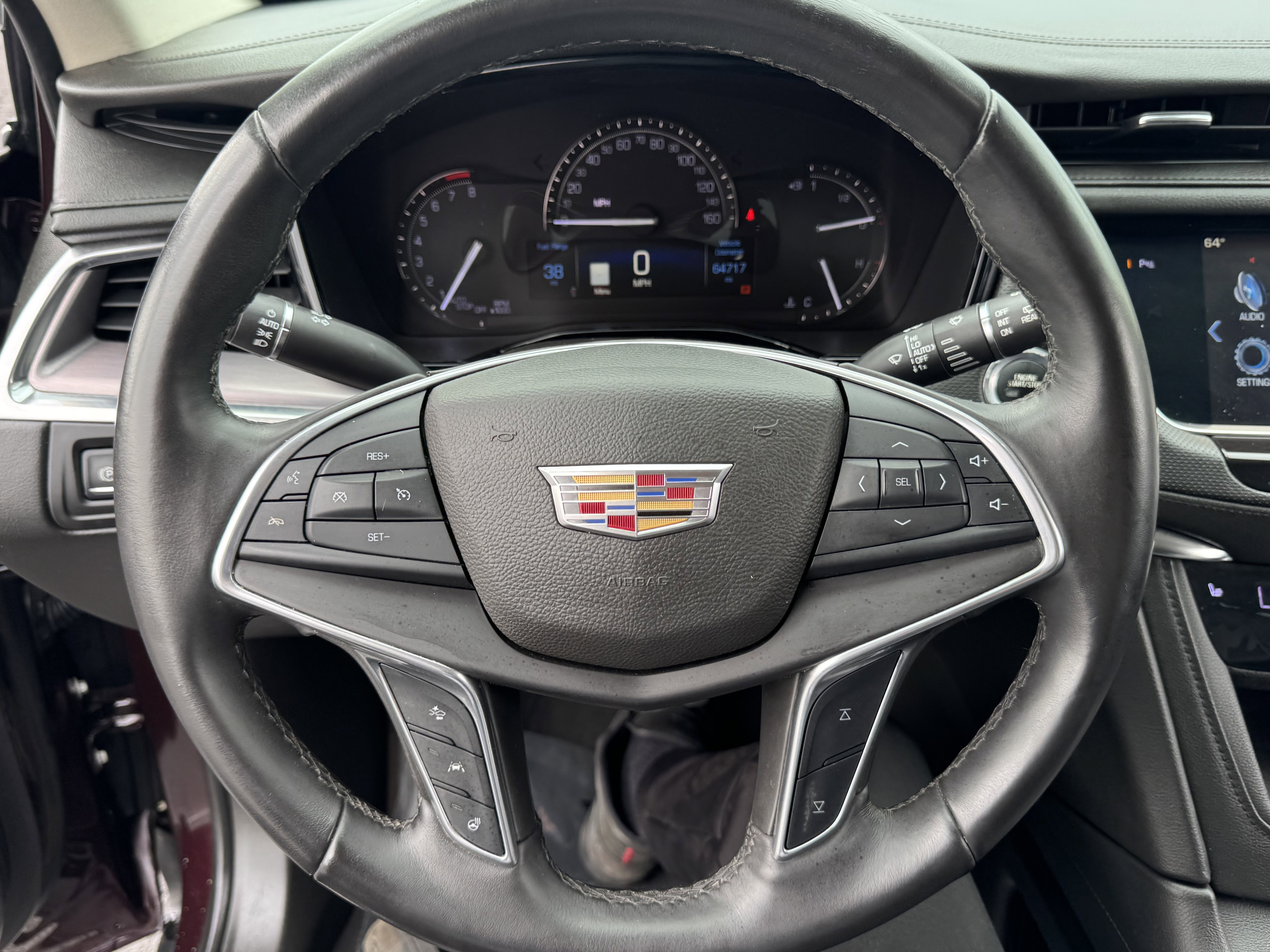 Used 2017 Cadillac XT5 Luxury w/ Driver Awareness Package image 20