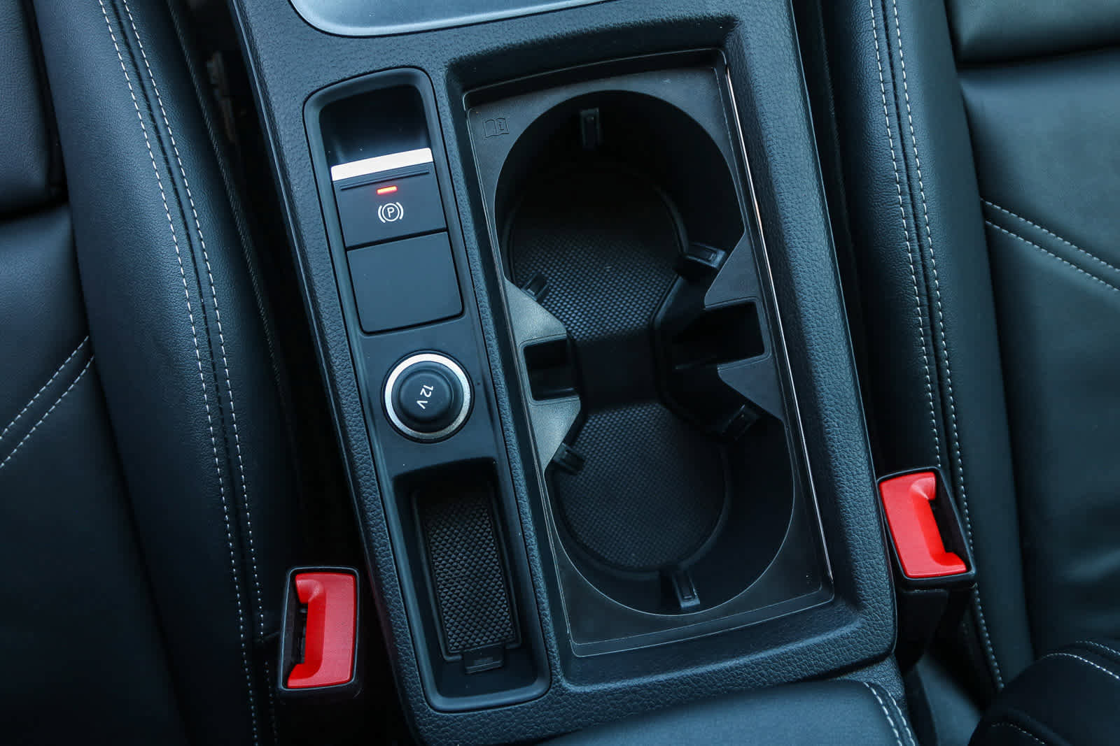 Used 2025 Audi Q3 2.0T Premium w/ Convenience Package image 29