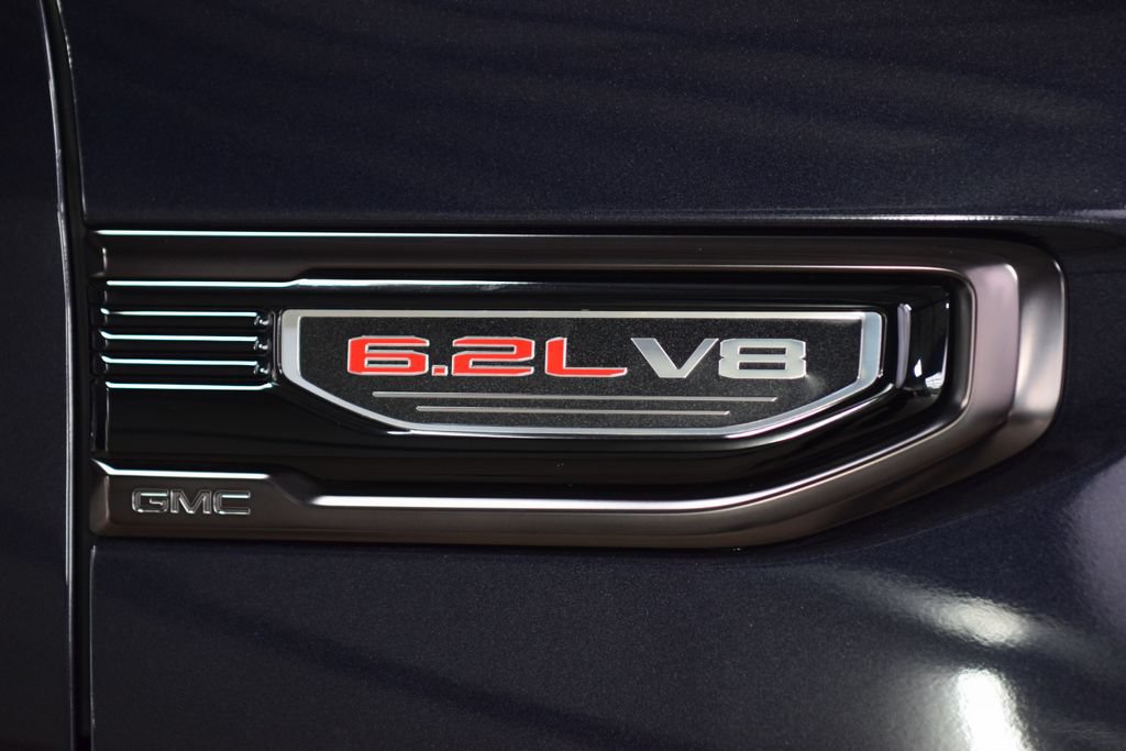 Used 2023 GMC Sierra 1500 AT4X AWD/4WD image 18