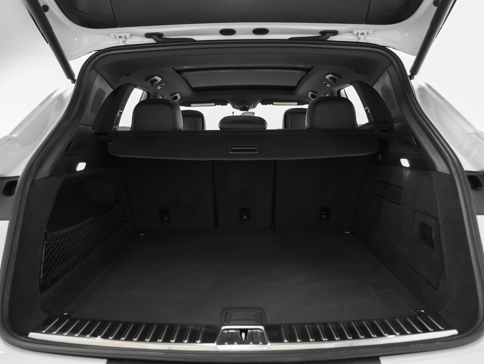 Used 2024 Porsche Cayenne image 15