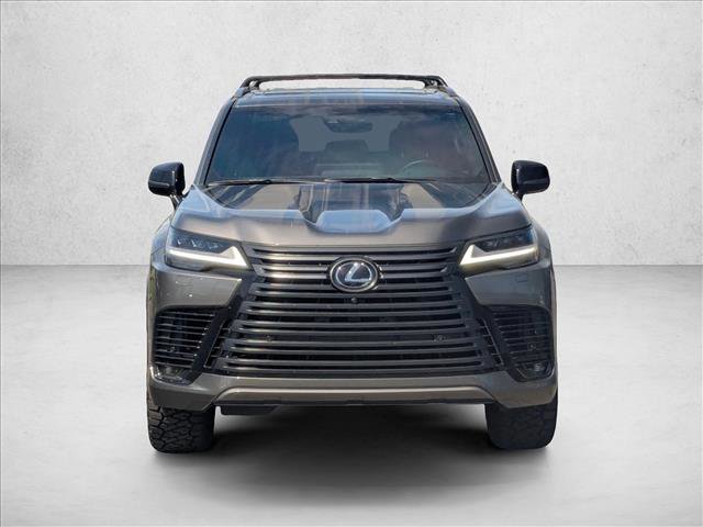 Certified 2024 Lexus LX 600 4WD w/ Luxury Package image 3
