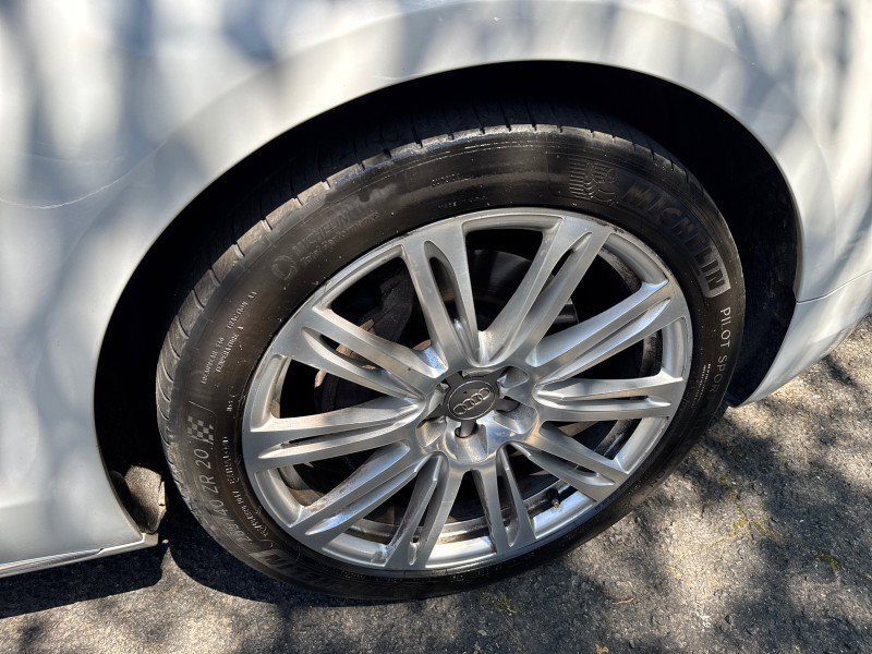 Used 2013 Audi A8 3.0T w/ Convenience Pkg AWD/4WD image 57
